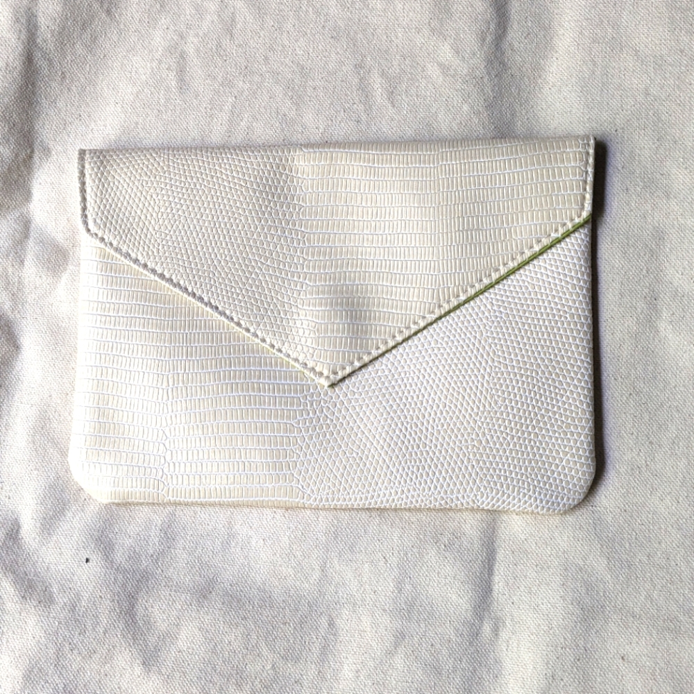 lpsy Makeup Bag